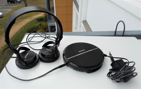 lecteur DVD portatif PHILIPS + adaptateur + casque 7 Angers (49)