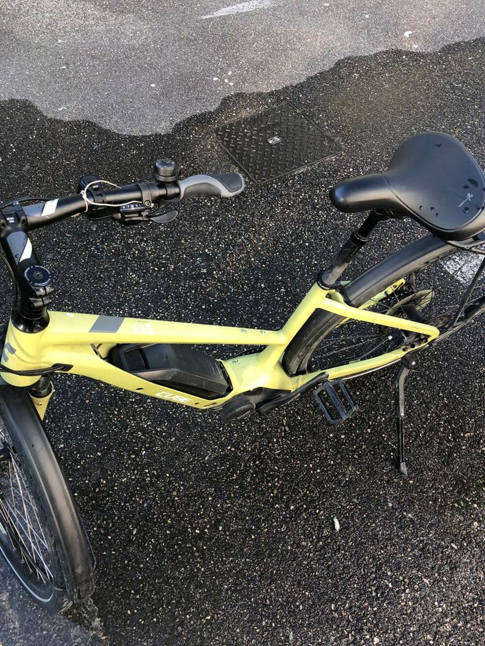 V&eacute;lo &eacute;lectrique cube Vélos