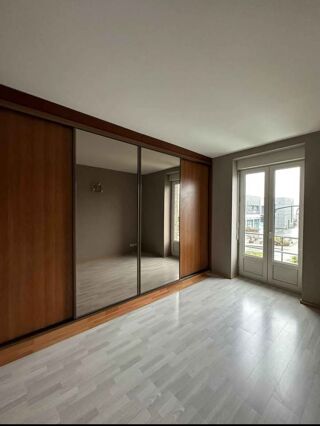  Appartement  vendre 4 pices 111 m