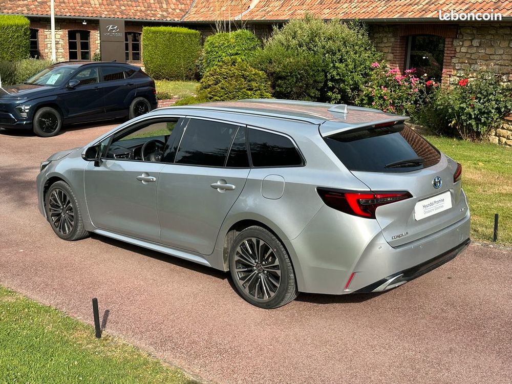 Corolla Touring Sports Hybride 140ch Design 2024 occasion 62360 Saint-L&eacute;onard