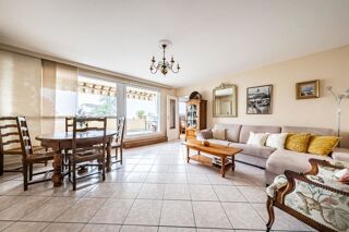  Appartement � vendre 3 pi�ces 77 m�