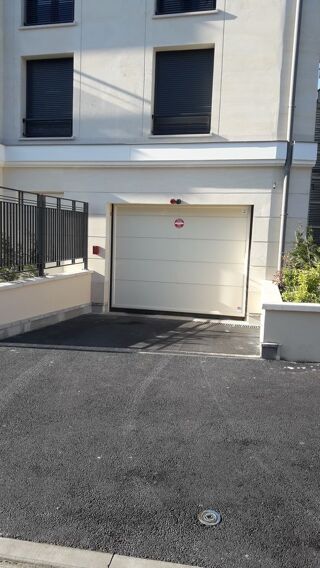  Parking / Garage � louer 12 m�