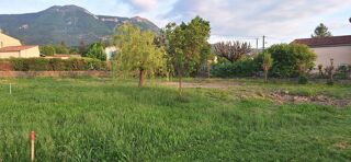  Terrain à vendre 702 m²