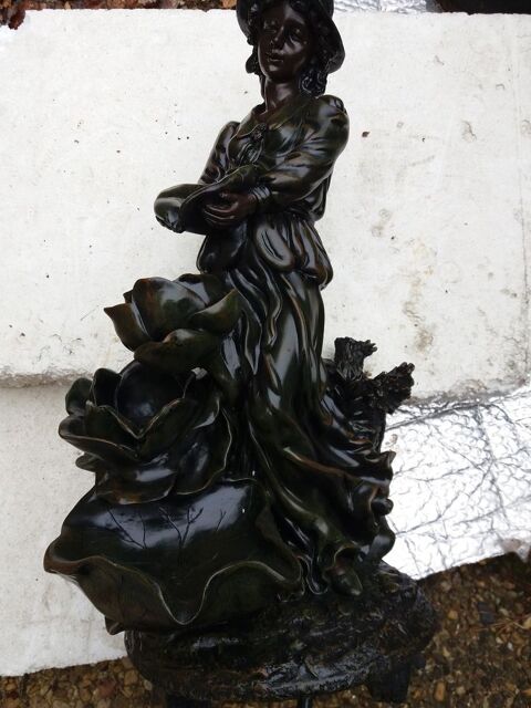 statuette fontaine pour dcoration du jardin
180 Cugnaux (31)