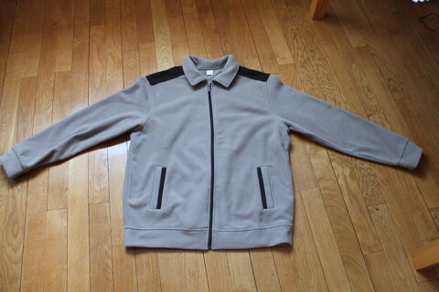 VESTE POLAIRE 12 Dijon (21)