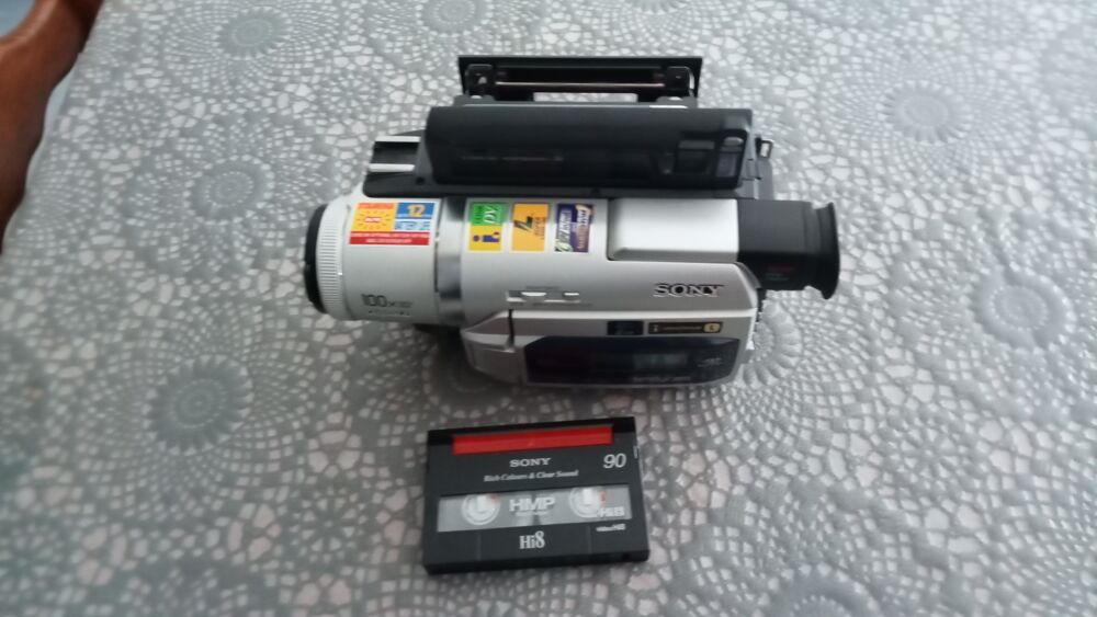 Cam&eacute;scope sony a cassettes Hi8sony 90 Audio et hifi