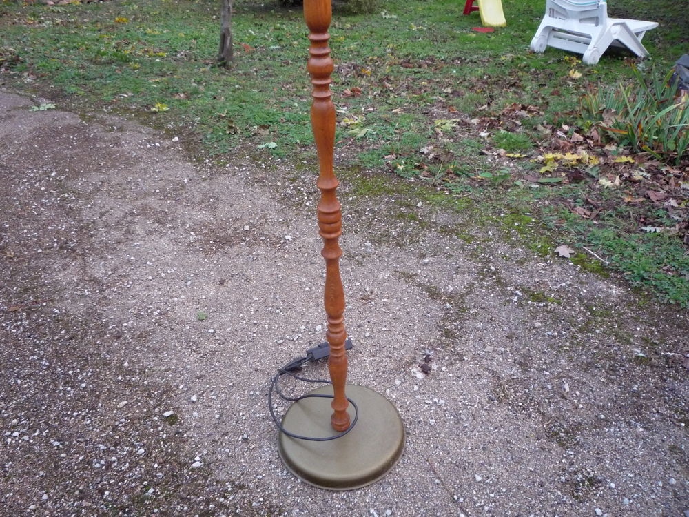 Lampe,lampadaire d&eacute;co/halog&egrave;ne/bois et acier bronz&eacute; Décoration