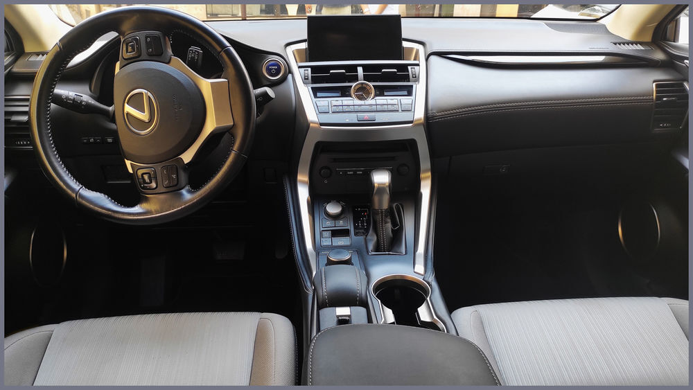 NX 300h 4WD Executive E-CVT 2017 occasion 57000 Metz
