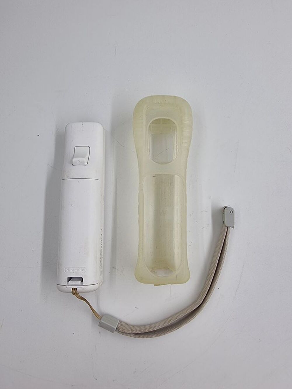 Accessoire Nintendo Wii manette officiel blanche Consoles et jeux vidéos