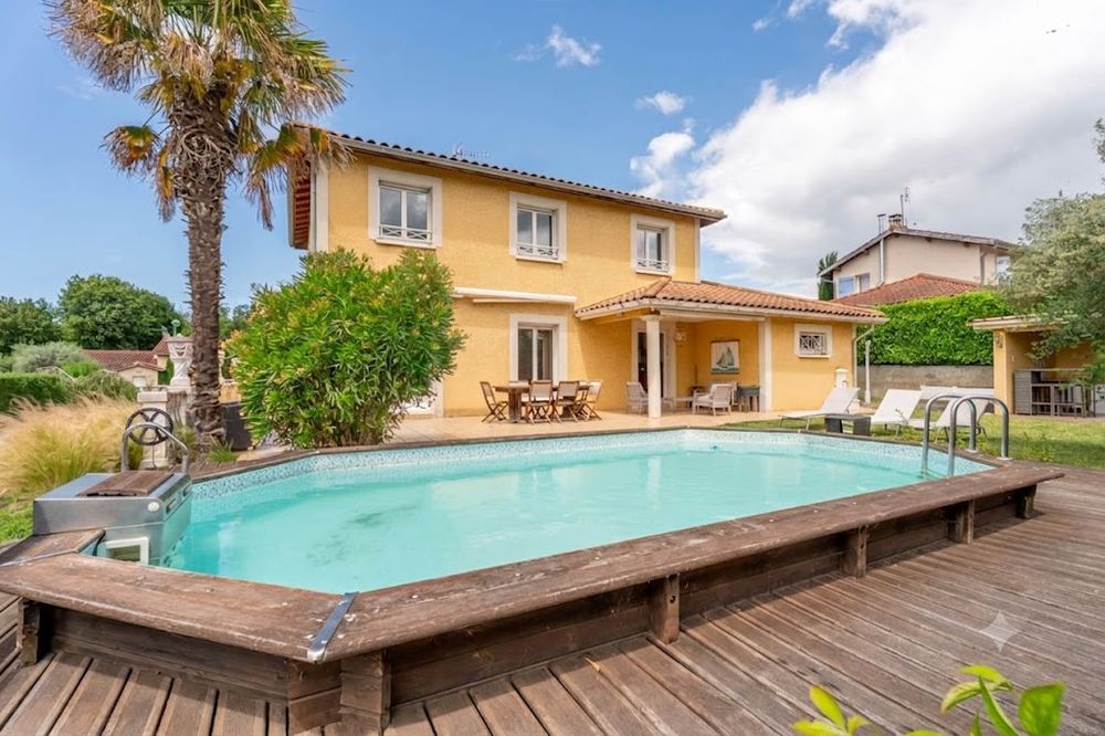 Maison 6 pièces 145 m² · à Genay · 145 m² · 729 000 €