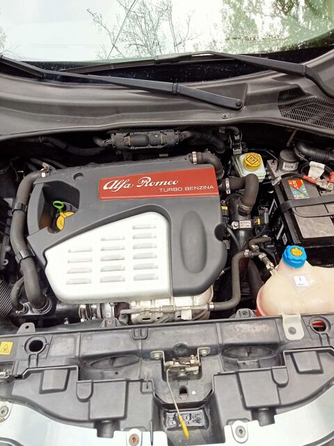 Alfa-romeo mito Alfa Roméo  1.4l turbo essence