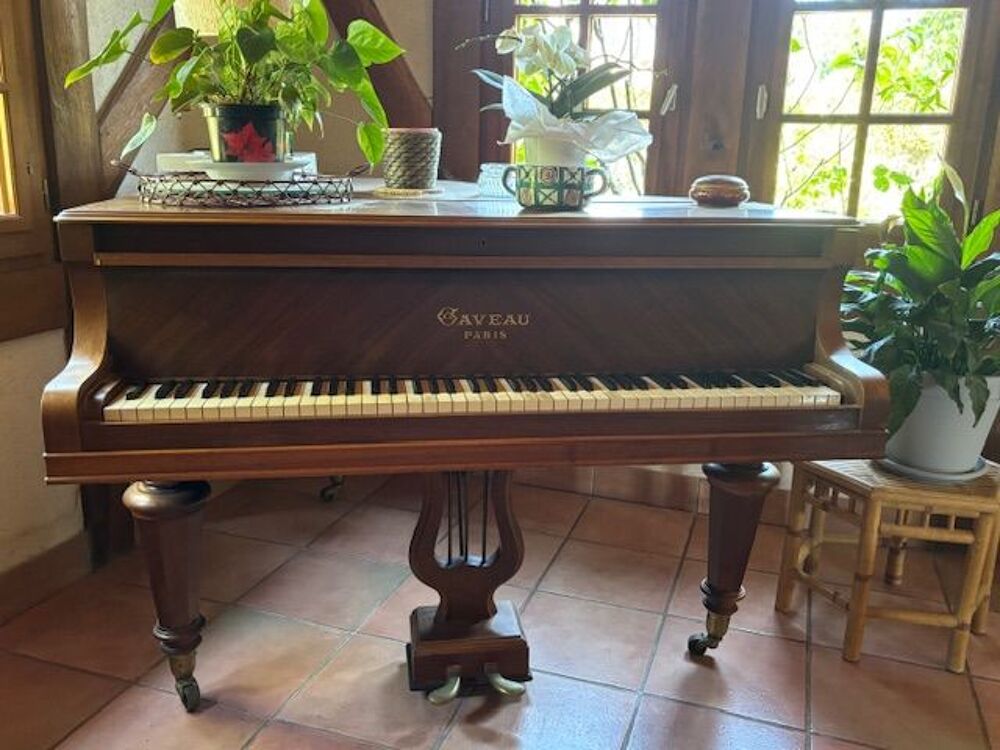 piano quart de queue GAVEAU Instruments de musique