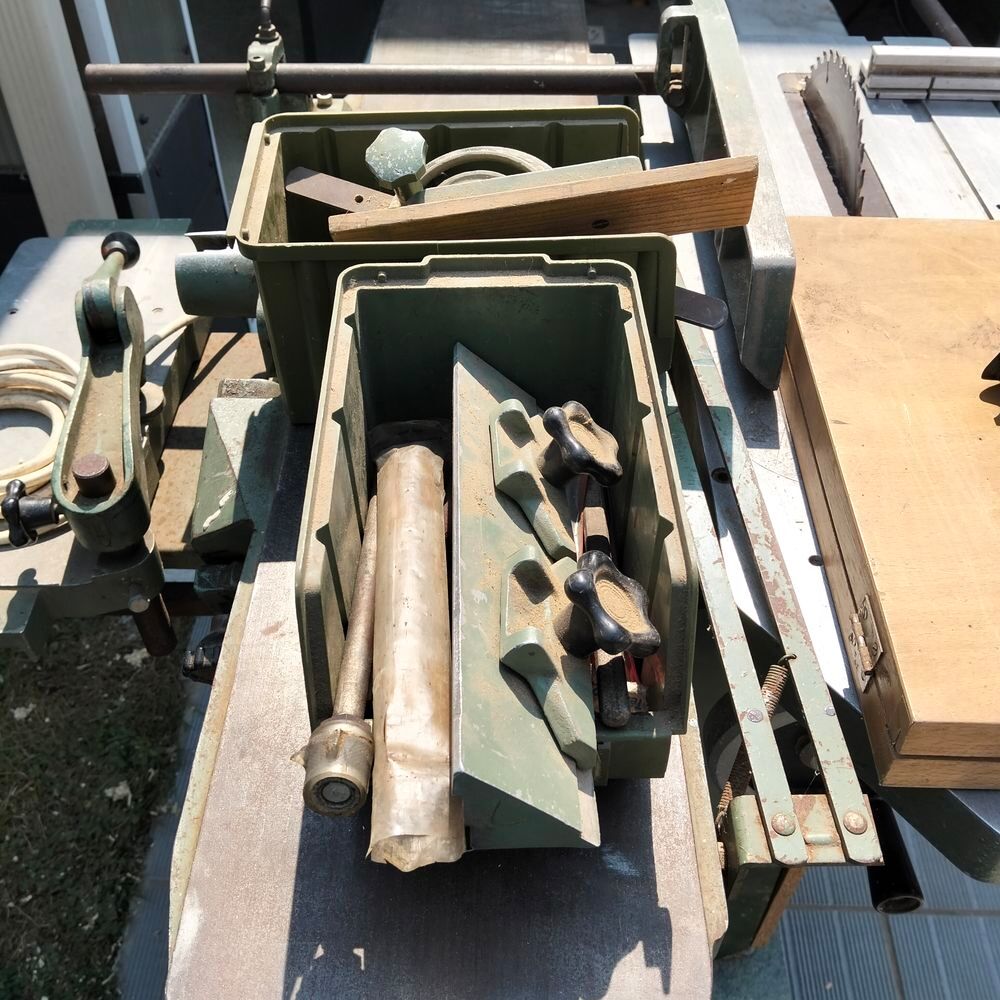Combin&eacute; LUREM c210b 
Bricolage
