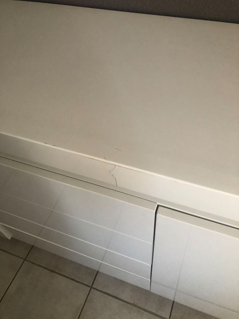 Enfilade blanc laqu&eacute; Meubles