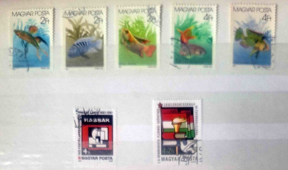 S&eacute;rie de timbres de collection de Hongrie B 