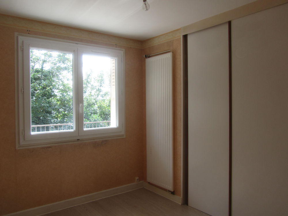 Location Appartement F2 - terrasse - garage - libre de suite Auxerre