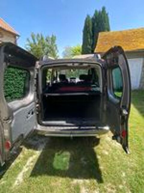 Kangoo 1.5 dCi 90 Intens 2015 occasion 77130 Ville-Saint-Jacques