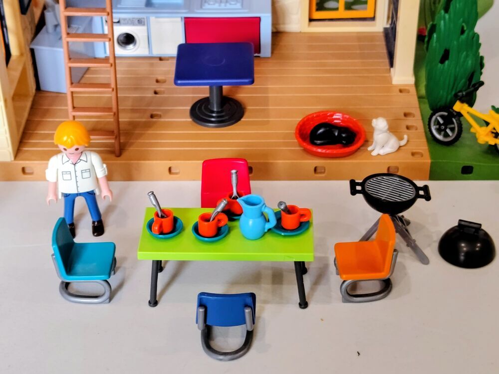 Playmobil Maison de vacances avec terrasse et accessoires 