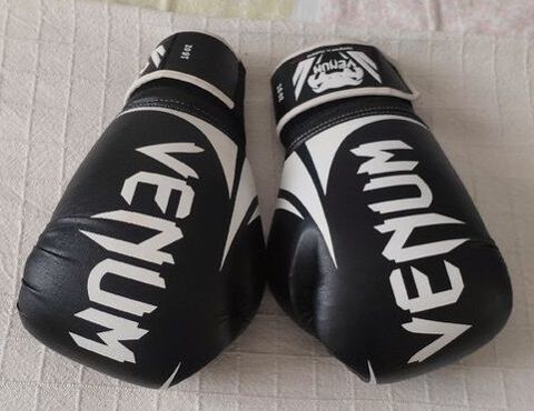 pire gants boxe Venum taille 12 oz 13 Beauchamp (95)