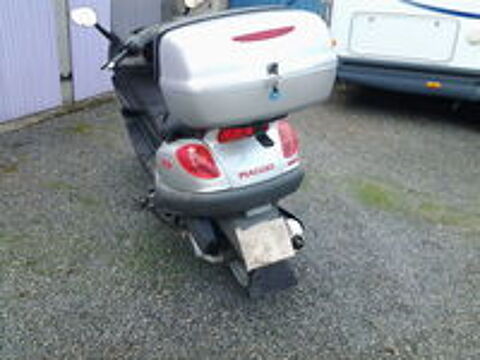 PIAGGIO 2002 occasion 03500 Saint-Pourçain-sur-Sioule
