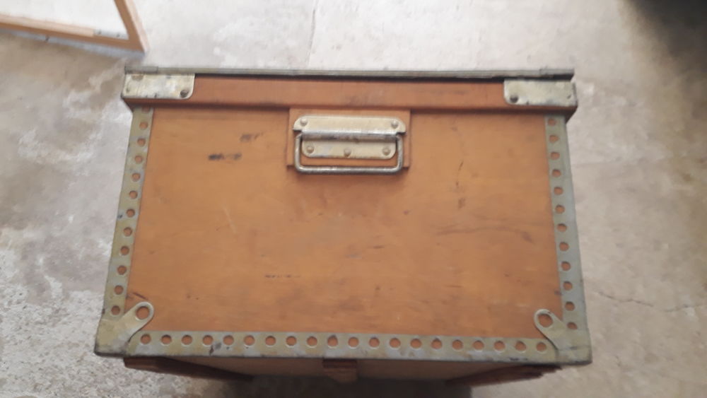 CAISSE D'EXPEDITION RENFORCEE Bricolage