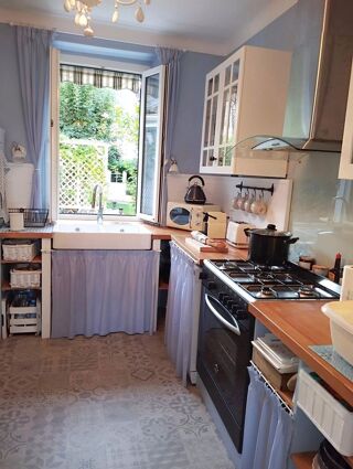  Maison � vendre 9 pi�ces 250 m�