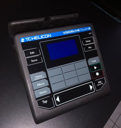 Processeur vocal TC HELICON Voicelive Touch 2 + pédale  500 Angers (49)