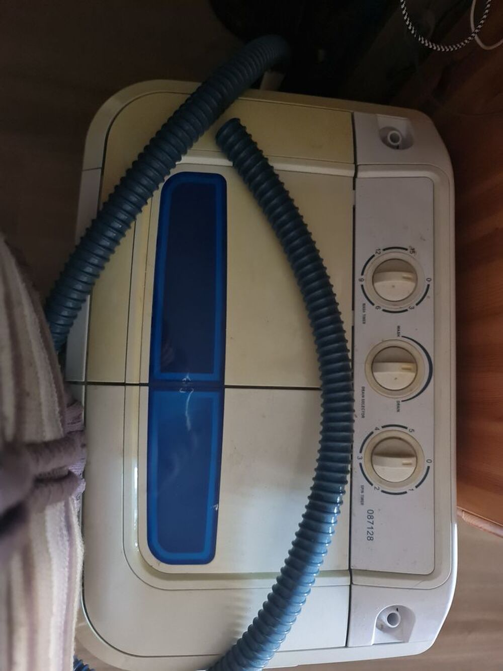 Machine a laver et secher Electroménager