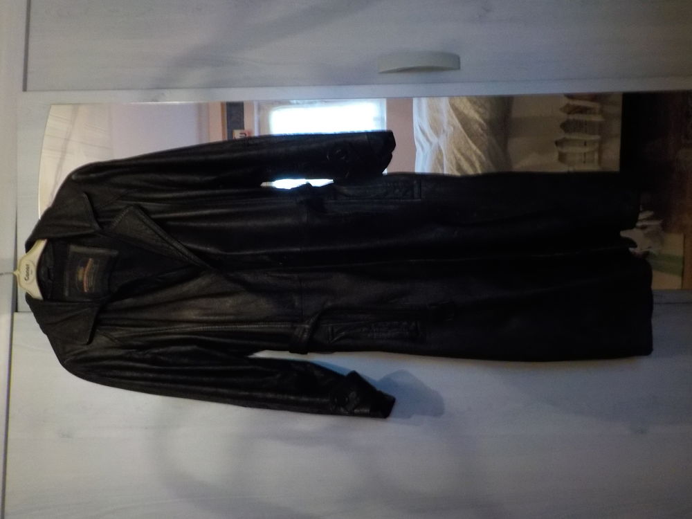 maxi manteau en cuir noir Vêtements