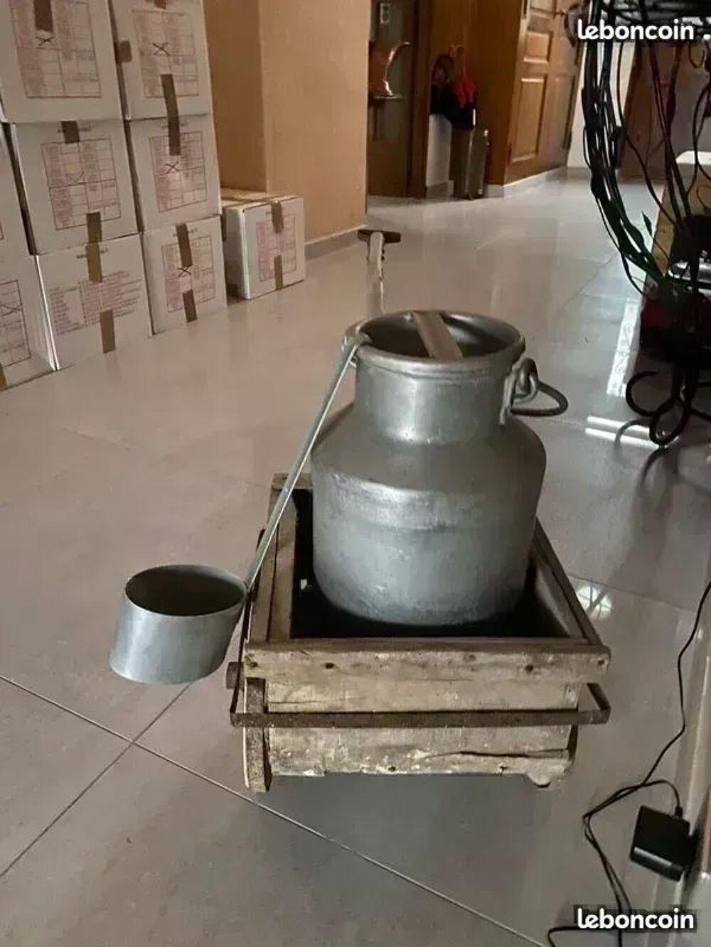 POT A LAIT Décoration