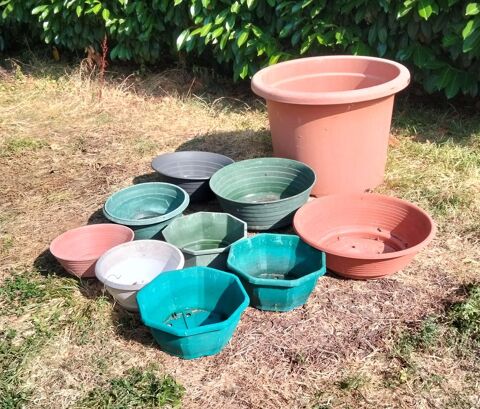 pots différentes tailles 1 Le Poinçonnet (36)
