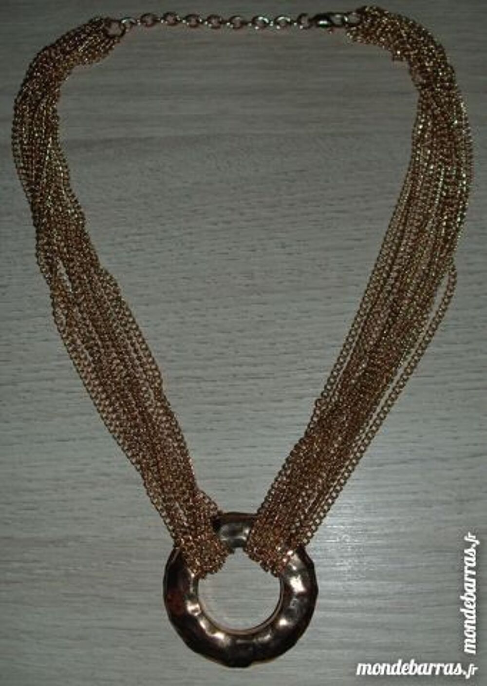 Collier de cha&icirc;nes fantaisie Bijoux et montres