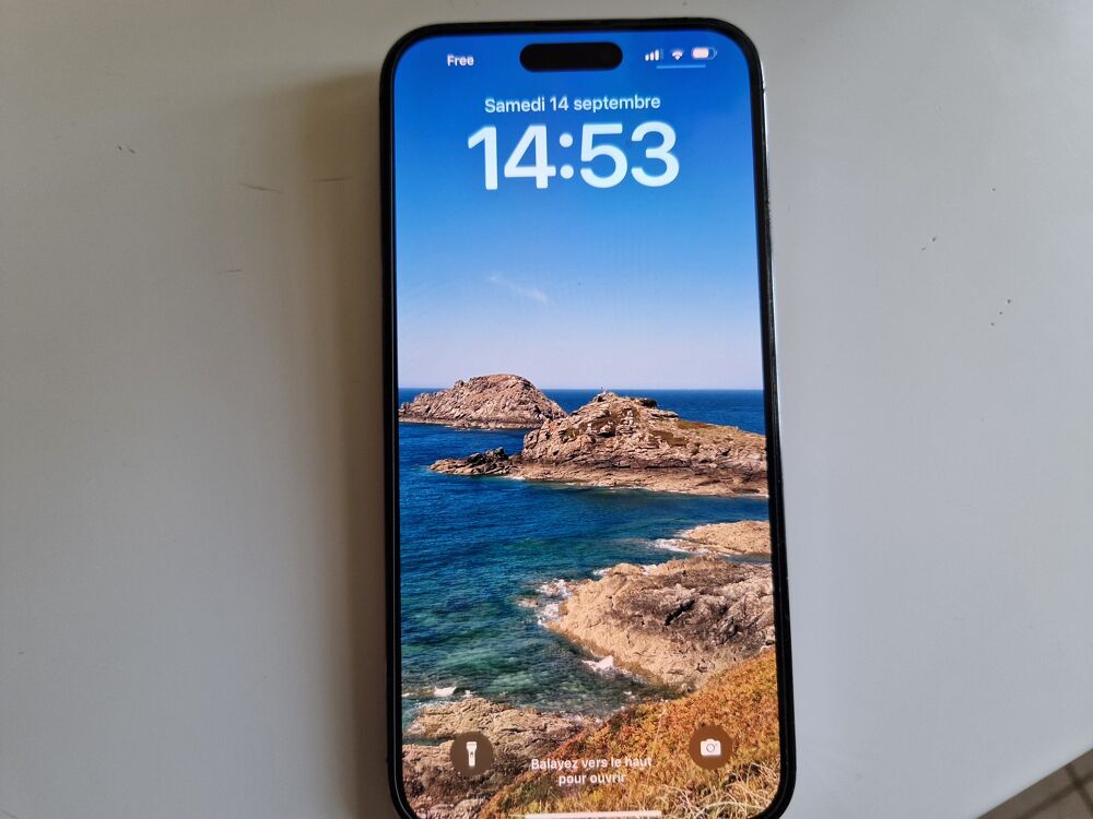 IPHONE 14 PROMAX 512 GO BLEU NUIT Téléphones et tablettes
