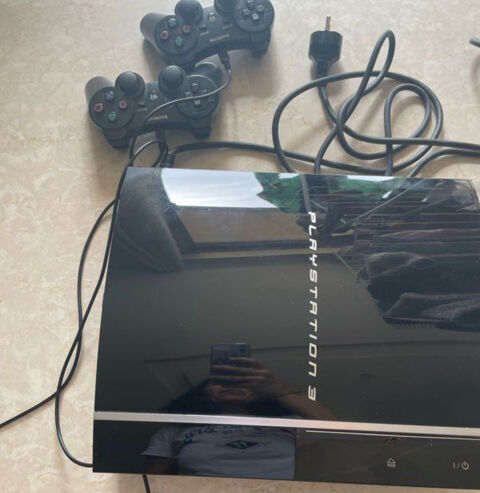 PlayStation 3 80go + 13 jeux Marseille 6 (13)