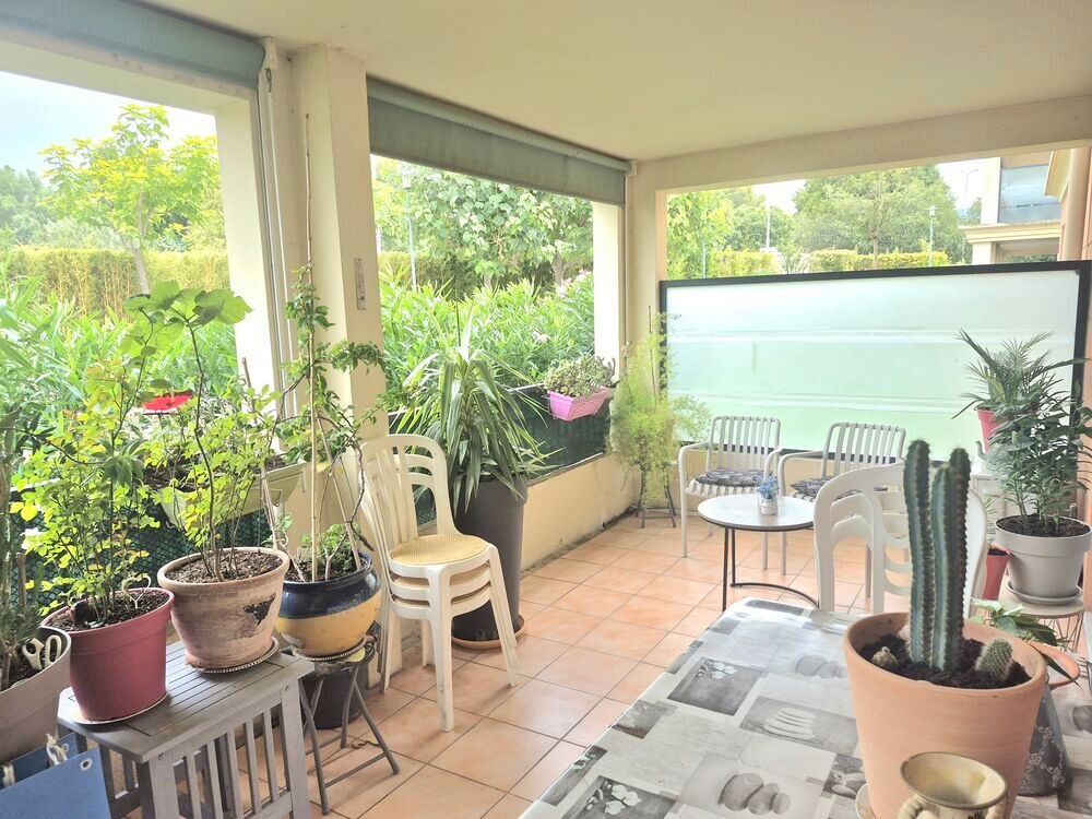 Vente Appartement Très beau T2 de 45 m2  avec terrasse de 16 m2 à la Ciotat . La ciotat