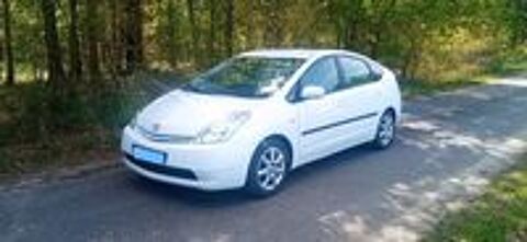 Prius 110h Lin&eacute;a Sol 2005 occasion 02320 Cessi&egrave;res