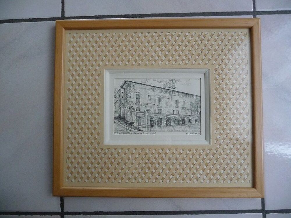 Cadre repr&eacute;sentant le Ch&acirc;teau de Roussillon gravure n&deg; 3838 Décoration