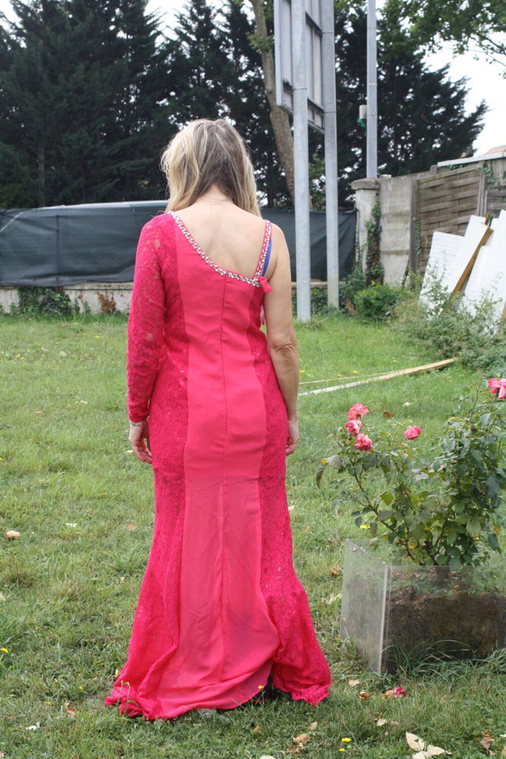 robe de soir&eacute;e Vêtements