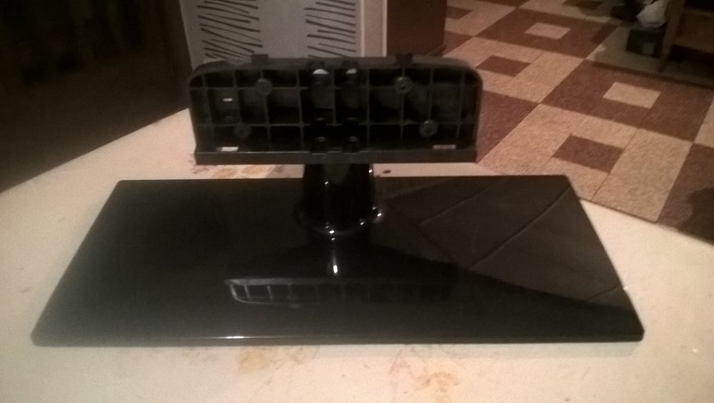 Pied/socle pour TV SAMSUNG. Photos/Video/TV