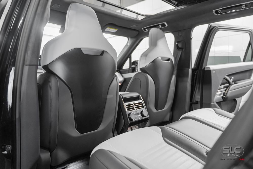 Range Sport Range Rover Sport P635 AWD V8 4.4L SV Edition Two Edition Two 2025 occasion 59310 Auchy-lez-Orchies