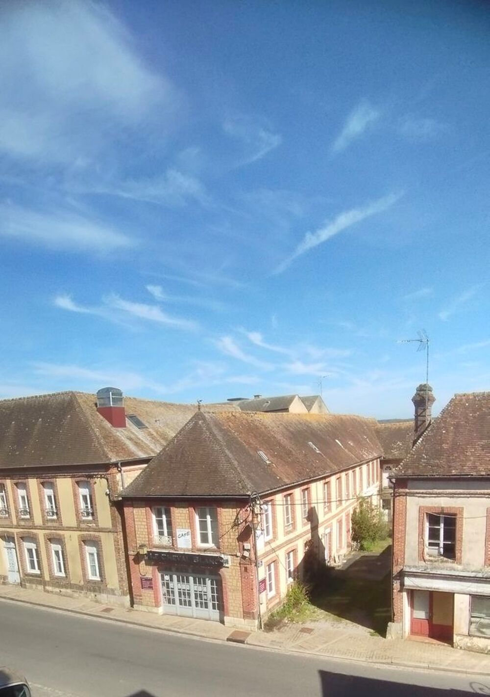 Vente Immeuble Café restaurant salle de spectacles Moulins-la-marche