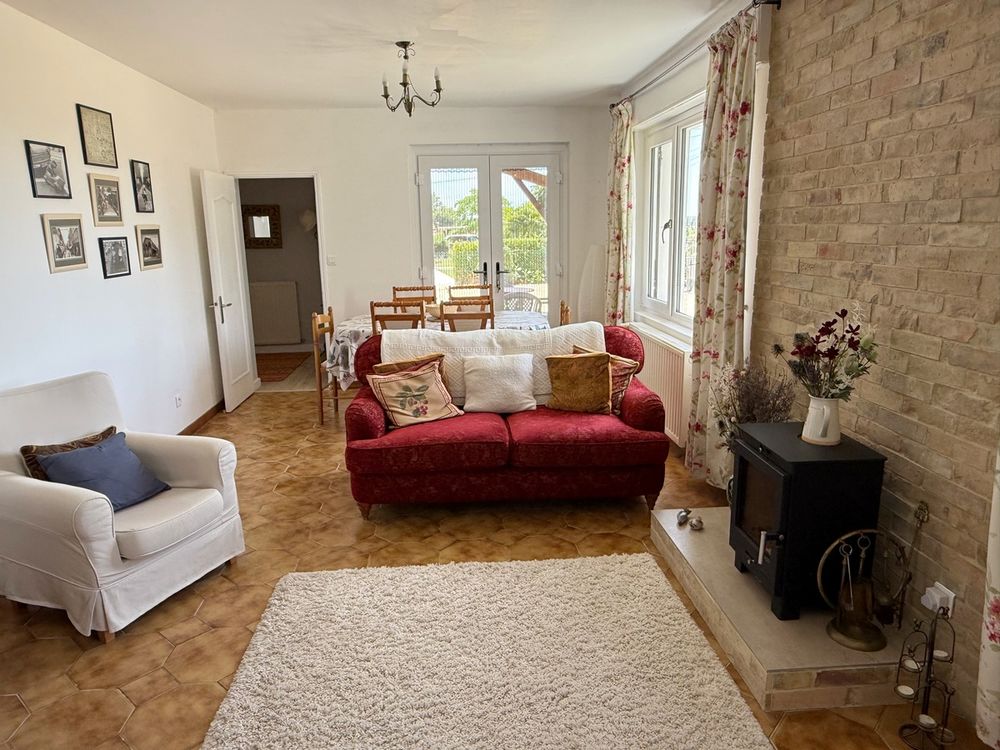 Vente Maison Pavillon de Plain-Pied Aux Portes de Charroux Sur 1599m² Charroux
