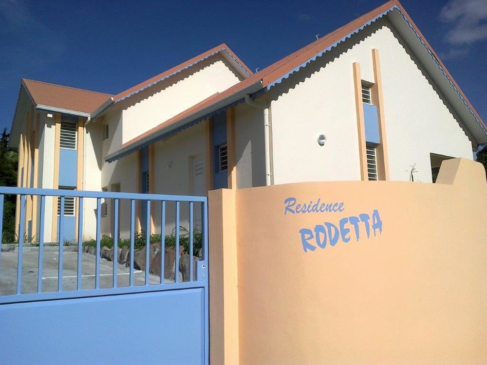 Location Appartement Appart T2 vide en RC avec jardin à Anse a l'Ane Les trois-Îlets