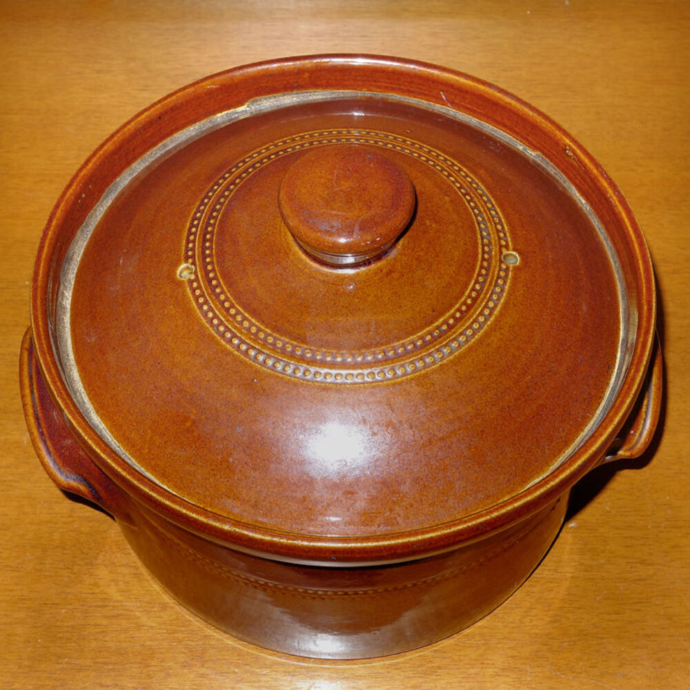 Cocotte 3 litres en faience 'Pearsons' Cuisine