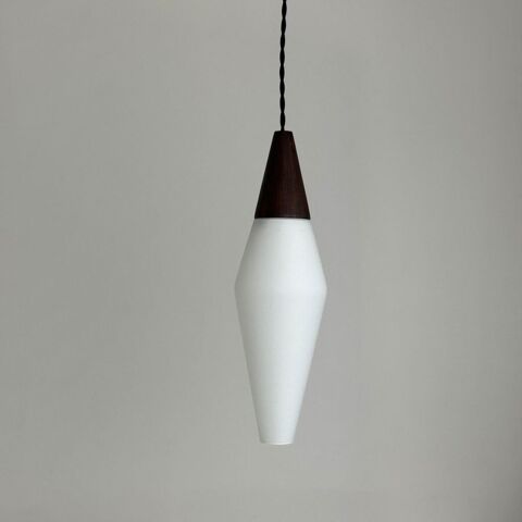 ANCIENNE SUSPENSION SCANDINAVE EN OPALINE VINTAGE Montreuil (93)