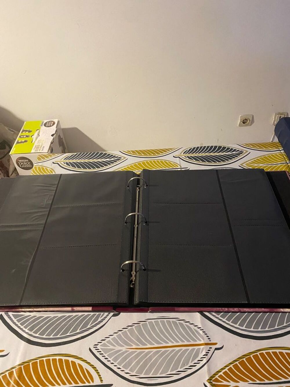 LOT DE 2 ALBUMS DE 400 PHOTOS X 2 Livres et BD