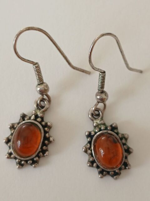 Boucles d'oreilles vintage imitation ambre 3 Baignes-Sainte-Radegonde (16)