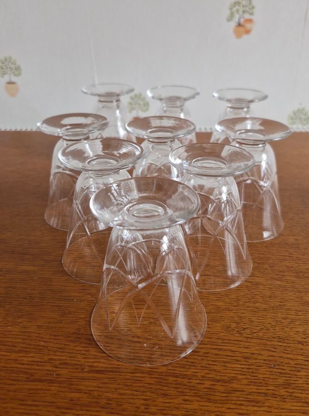 SERVICE VERRES ET CARAFE FINEMENT GRAVES EN CRISTAL VINTAGE Cuisine