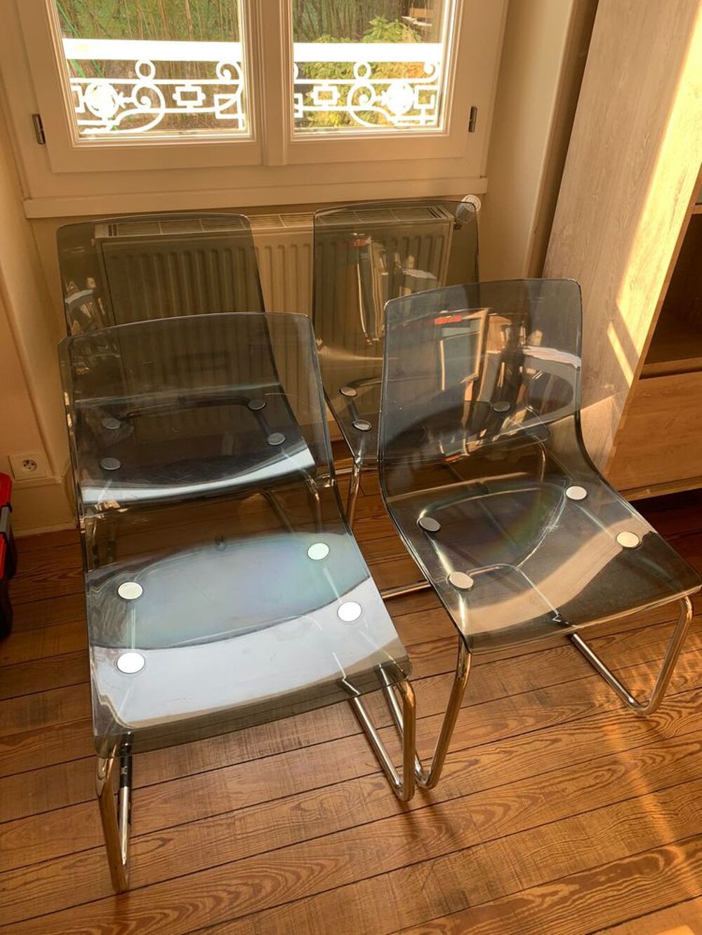 Chaises transparentes Meubles