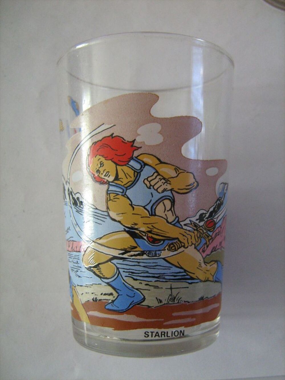 VERRE A MOUTARDE PUBLICITAIRE DECORE BD TV LES MAITRES DE L&acute; 